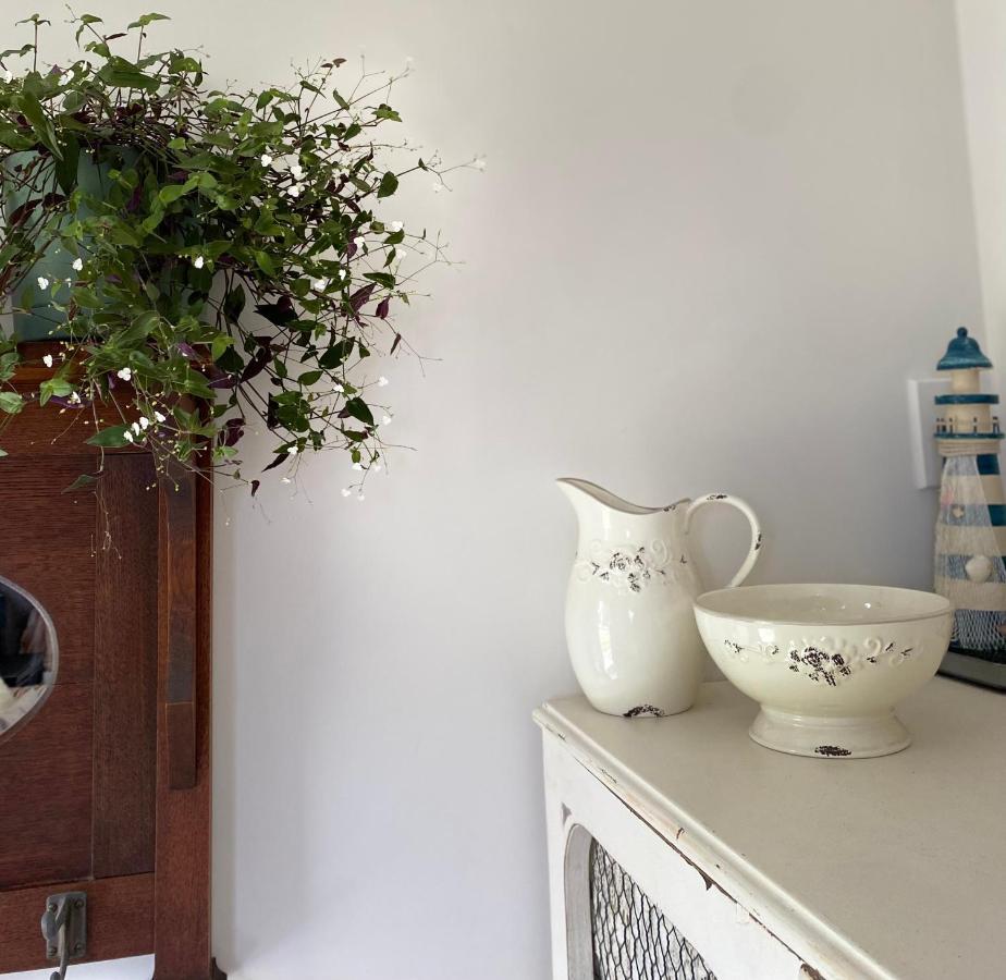 Glenie Cottage Bnb Guesthouse Тимару Экстерьер фото